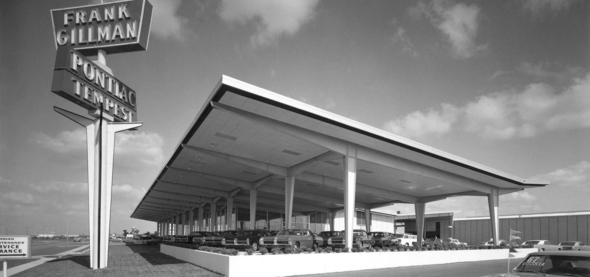 Great Gifts at Gillman Gift Shop