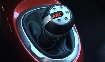 Nissan versa deals automatic shift knob