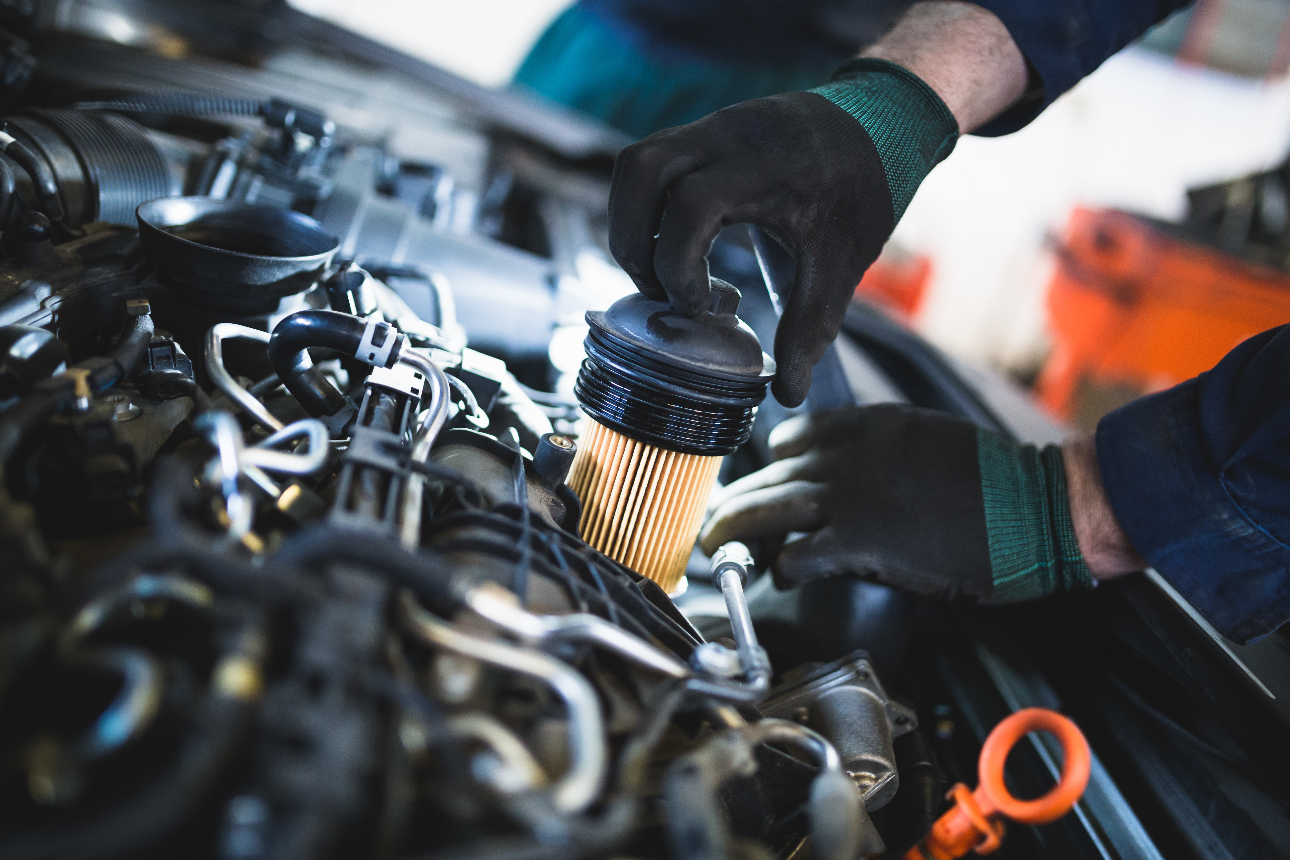 Installing An Oil Filter