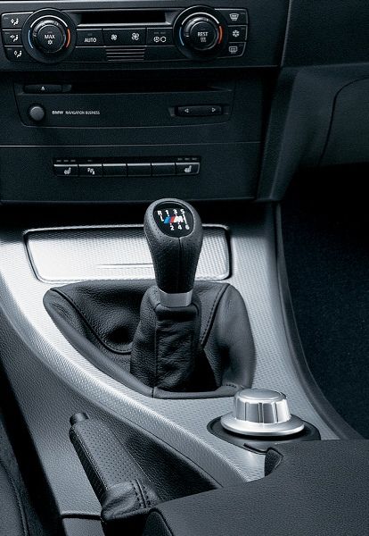 Genuine BMW F10 Sedan Leather Gear Shift Knob – OEM 25112284205